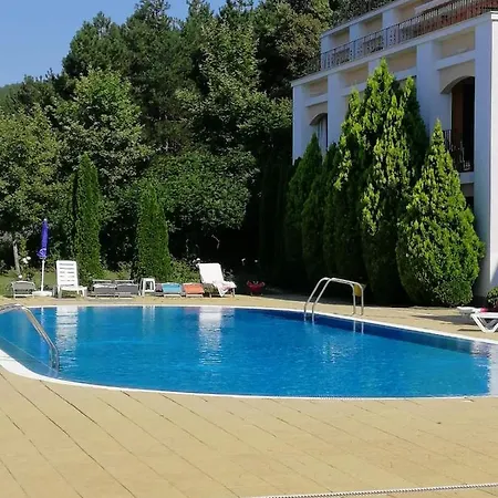 Noks Spacious 1 Bed Flat Sunny Terrace 6 Min Appartement Sveti Vlas